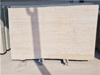 Light Veincut Travertine Slabs