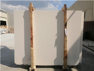 Limestone Sesame  Slabs