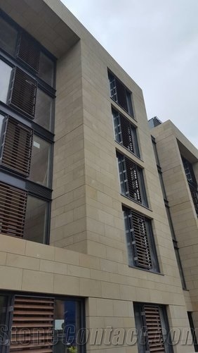 Student's Residence 2013