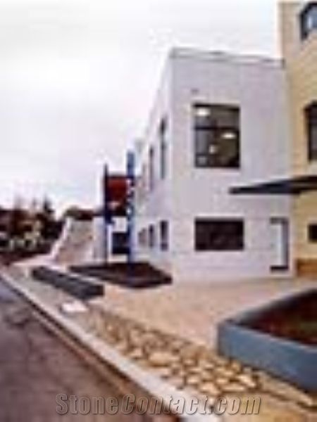 COURTHOUSE 2002