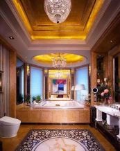 XH Hotel 2015