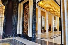 Wanda Reign Hotel 2012