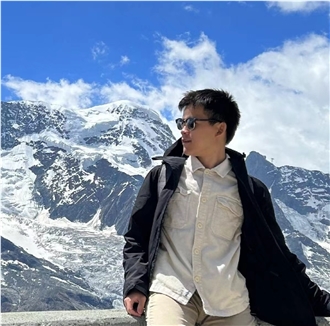 Harry Huang (Salesperson) contact people