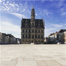 City Square   2017