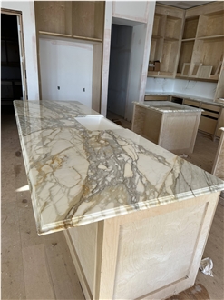 Calacatta Gold Marble Villa Kitchen Countertop Project