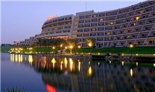 JW Marriott Hotel 2002
