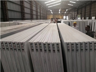 5052 Elegant Calacatta Leon Quartz Slabs