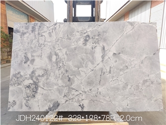 Super White Quartzite Slabs Soft Finish Comfortable Feel