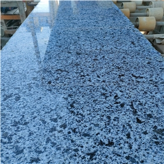 New Halayeb Granite Slabs