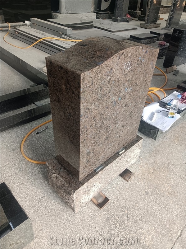 Labrador Antique Brown Granite Upright Serp Top Headstone