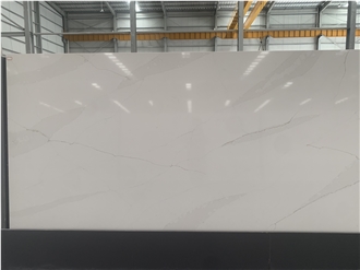 Kungfu Stone Light Bold Veins Calacatta Quartz Slabs