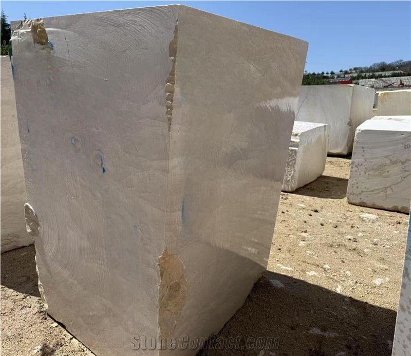 Oman Beige Marble Rough Blocks