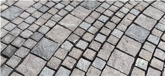 Porphyry Cobbles Pavement Setts With Dense Texture