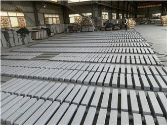 Porphyry Pavement Setts Revealing Layered Structure