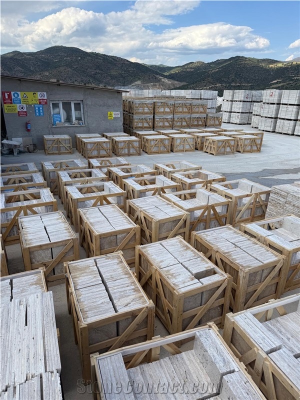 Istas Marble