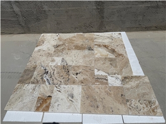 Philadelphia Travertine Cross Cut French Pattern
