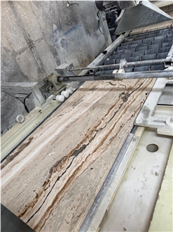 Philadelphia Travertine Vein Cut Tiles