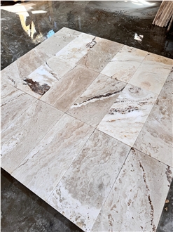 Valencia Travertine Tiles