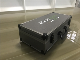Handle EVE Foam Aluminum Sample Case