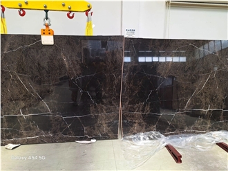 Sainte Laurette Marble Slabs