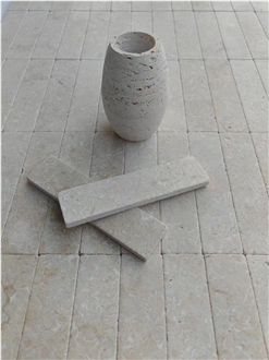 Asia Beige Limestone Tumbled Patio Pavement Tiles