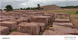 Ilkal NH Red Granite Rough Blocks