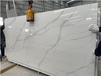 1804C Calacatta Quartz Slabs