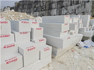 Fine Grain Pure White Marble Blocks