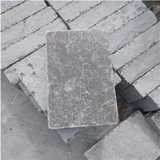 Tumbled Bluestone Paving Stone Courtyard Road