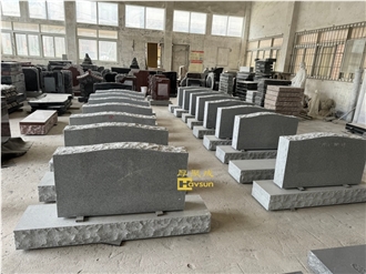 USA And Canada Style Light Gery Granite Upright Headstone