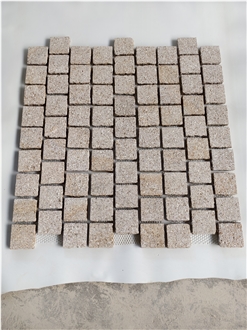 China Granite G682 Cubes Pavers Yellow Color