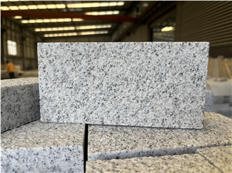 G303 Sesame White Granite Subway Tiles