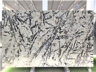 Luxury White Persa Granite Slabs With Light Through