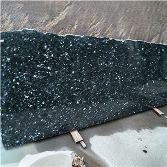 Green Star Granite Slabs