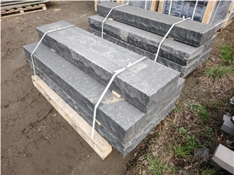 Ivano Dolynske Black Basalt Massive Block Steps