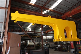 Integrated Elevated Steel Plate Lifting Boom-H