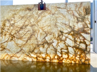 Translucent White Crystal Onyx Slab Tiles