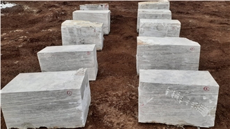 High-Quality Silver Travertine Quarry Blocks