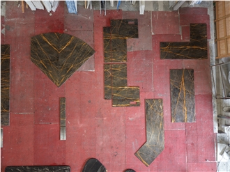 Port Laurent Marble Kitchen Countertop For Villa