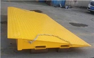 Container Loading And Unloading Forklift Platform-A