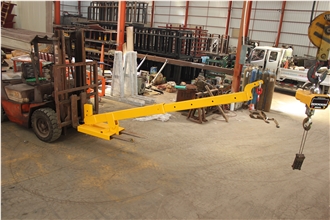 Muti-Angle Adjustable Telescopic Liting Boom-Q