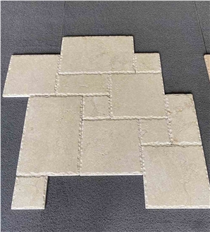 French Tumbled Limestone Pattern