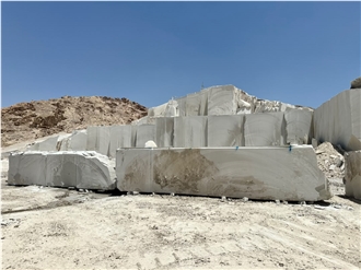 Persian White Moca Cream Limestone Quarry
