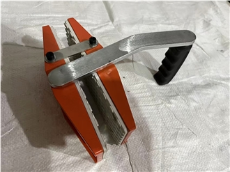 Large Orange Single Hand Stone Carry Clamp