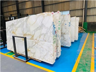 Calacatta Gold Marble Slabs