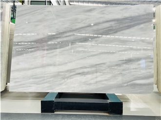 Ocean‑Vast Marble Slabs