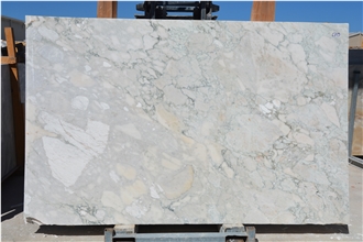 Calacatta Marble Slabs For Luxury Interior Projects