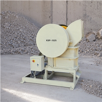 Stone Crusher Machine 4T/H 950Kg For Quarry And Mining